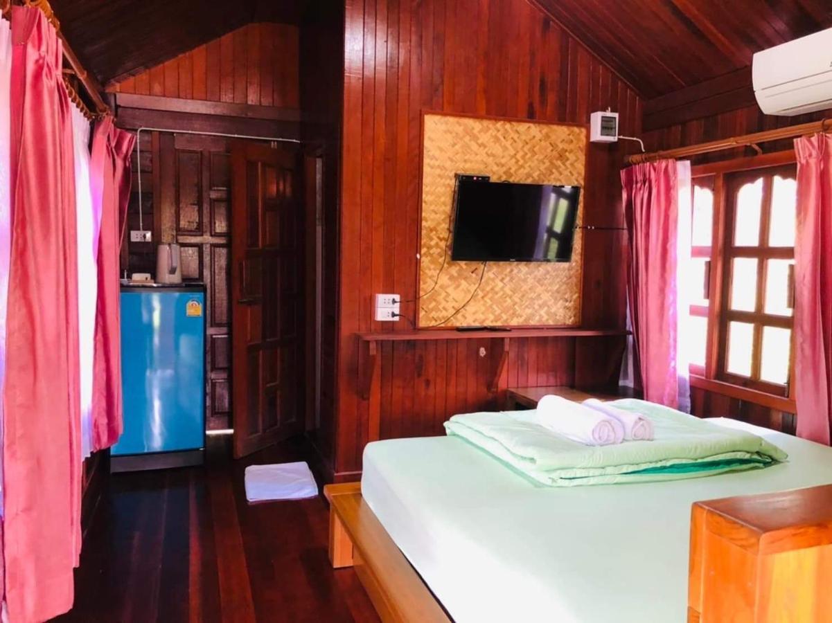 Kob Suk Resort K7 , K10 Sichon Exterior photo